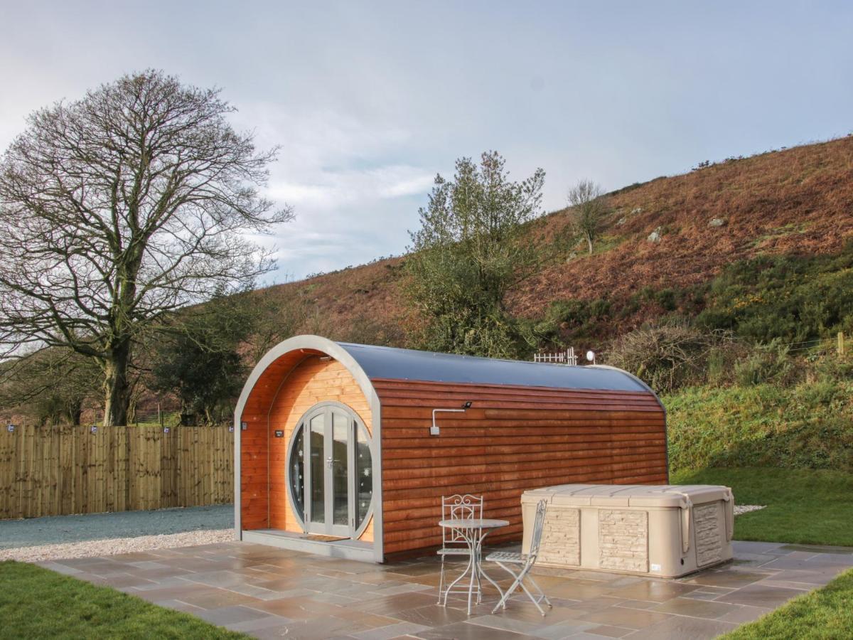 Stapeley Pod Villa Shrewsbury Bagian luar foto